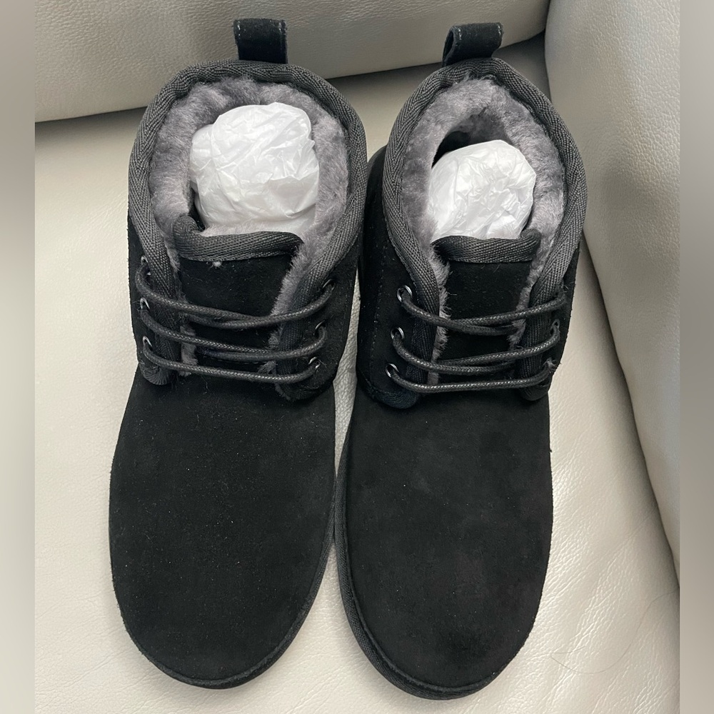 Quince Cozy Black suede Fur-Lined Chukka Boots Sz.10